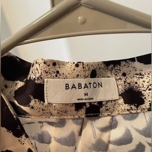 Aritzia Babaton Blouse